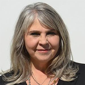 photo of Claudia Watts Edge